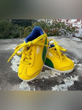 Puma Roma Basic BRAZIL Yellow and Green Toddler Sneakers Sz 5C